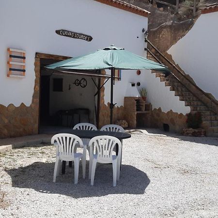 Cuevas Lourdes Villa Benamaurel Buitenkant foto