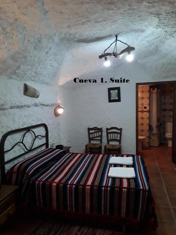 Cuevas Lourdes Villa Benamaurel Buitenkant foto