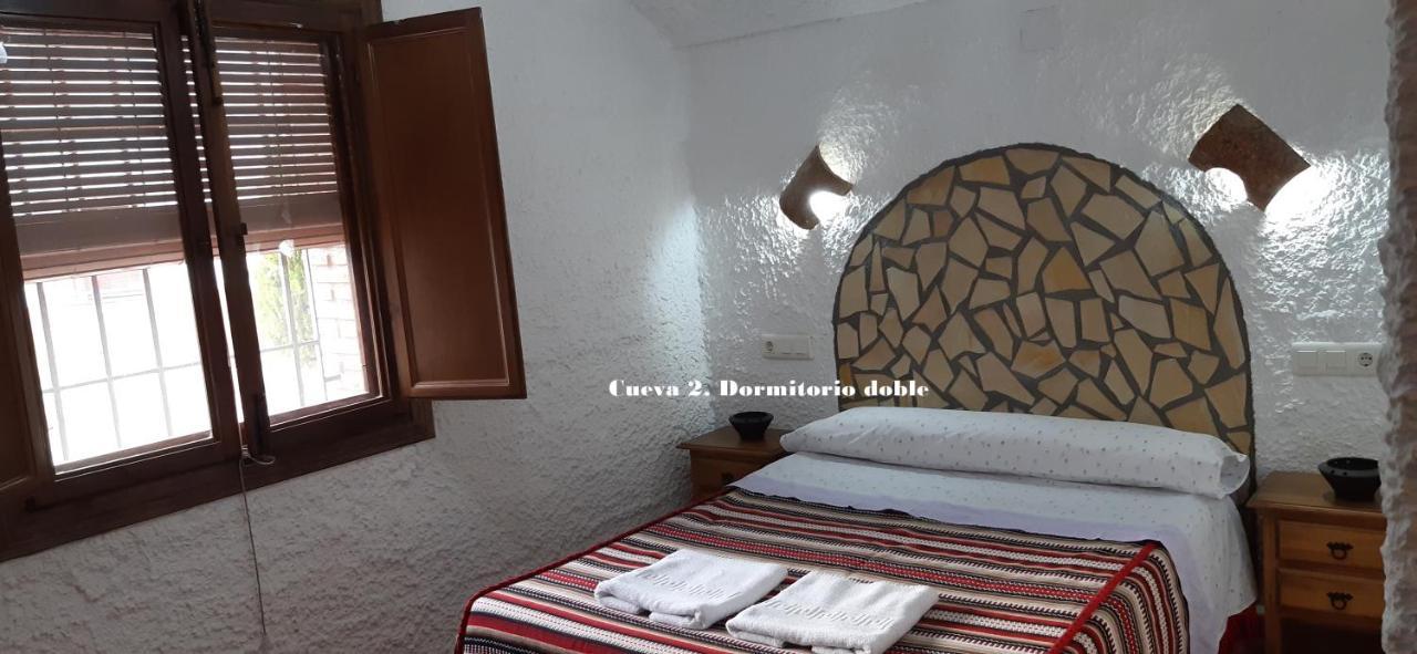 Cuevas Lourdes Villa Benamaurel Buitenkant foto