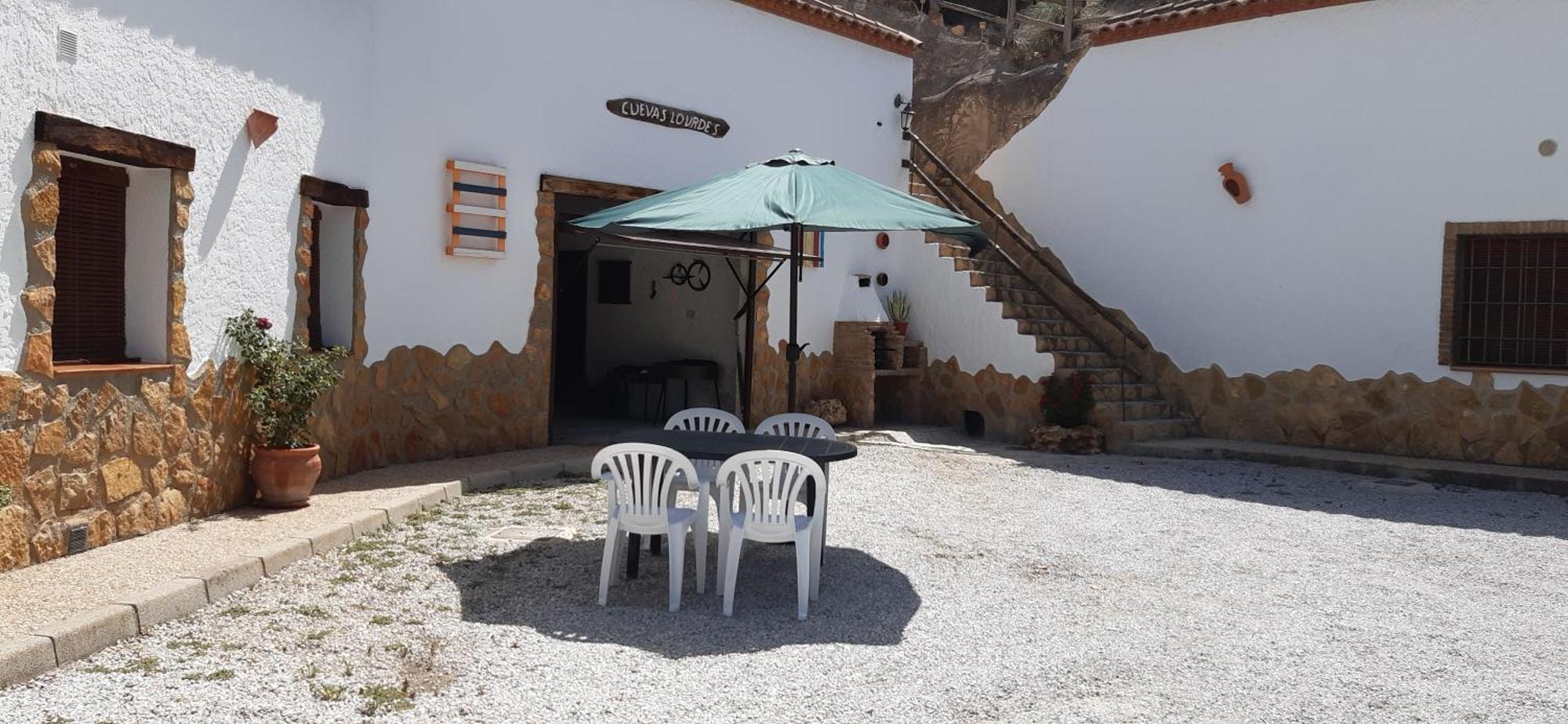 Cuevas Lourdes Villa Benamaurel Buitenkant foto