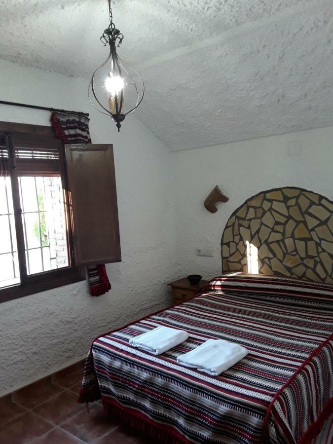Cuevas Lourdes Villa Benamaurel Buitenkant foto