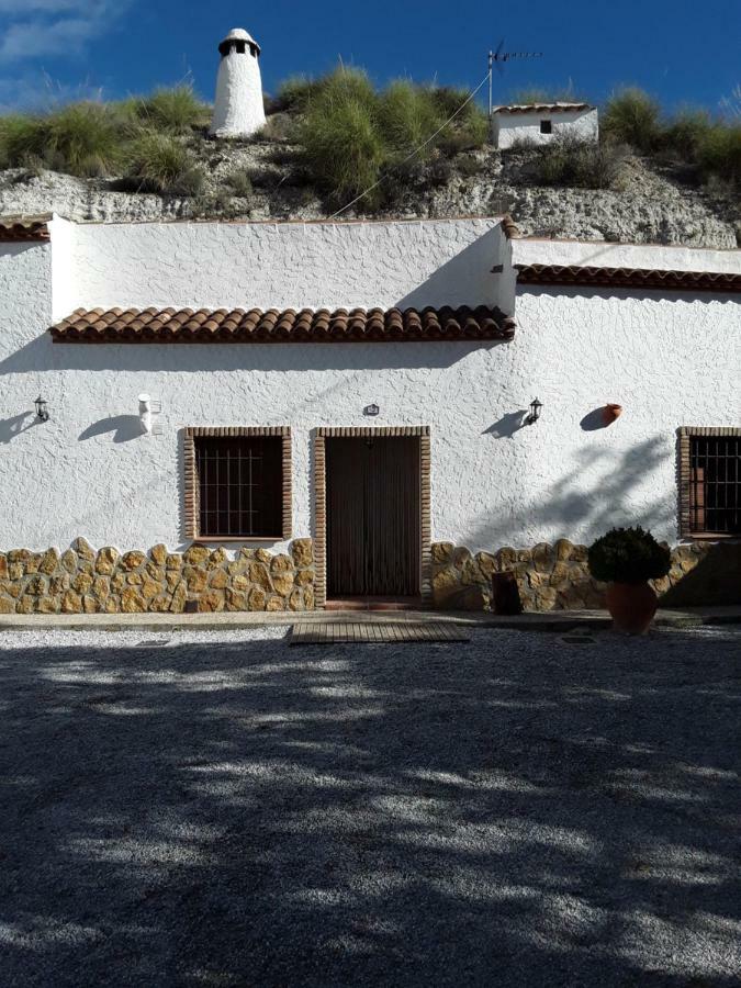 Cuevas Lourdes Villa Benamaurel Buitenkant foto